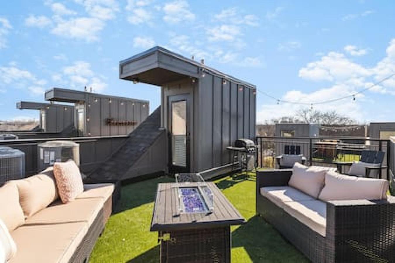 Spacious Home With Large Patio Rooftop Deck And Garage Nashville Exteriör bild